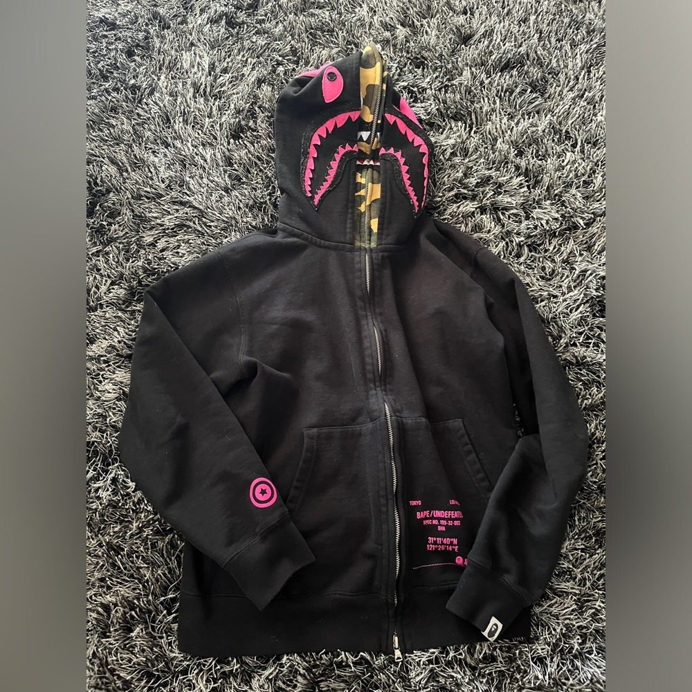 Bape 200